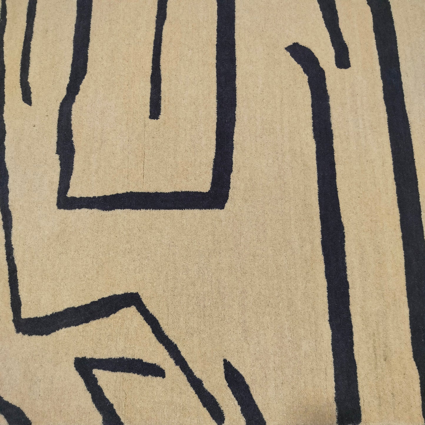 ACCENTS - RUGS 6X4 Feet
