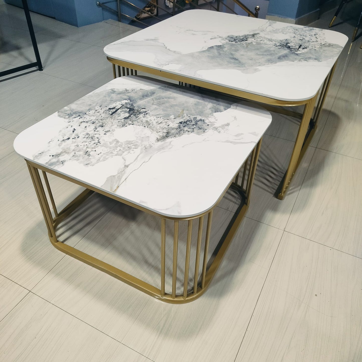 ACCENTS C -21 CENTRE TABLE