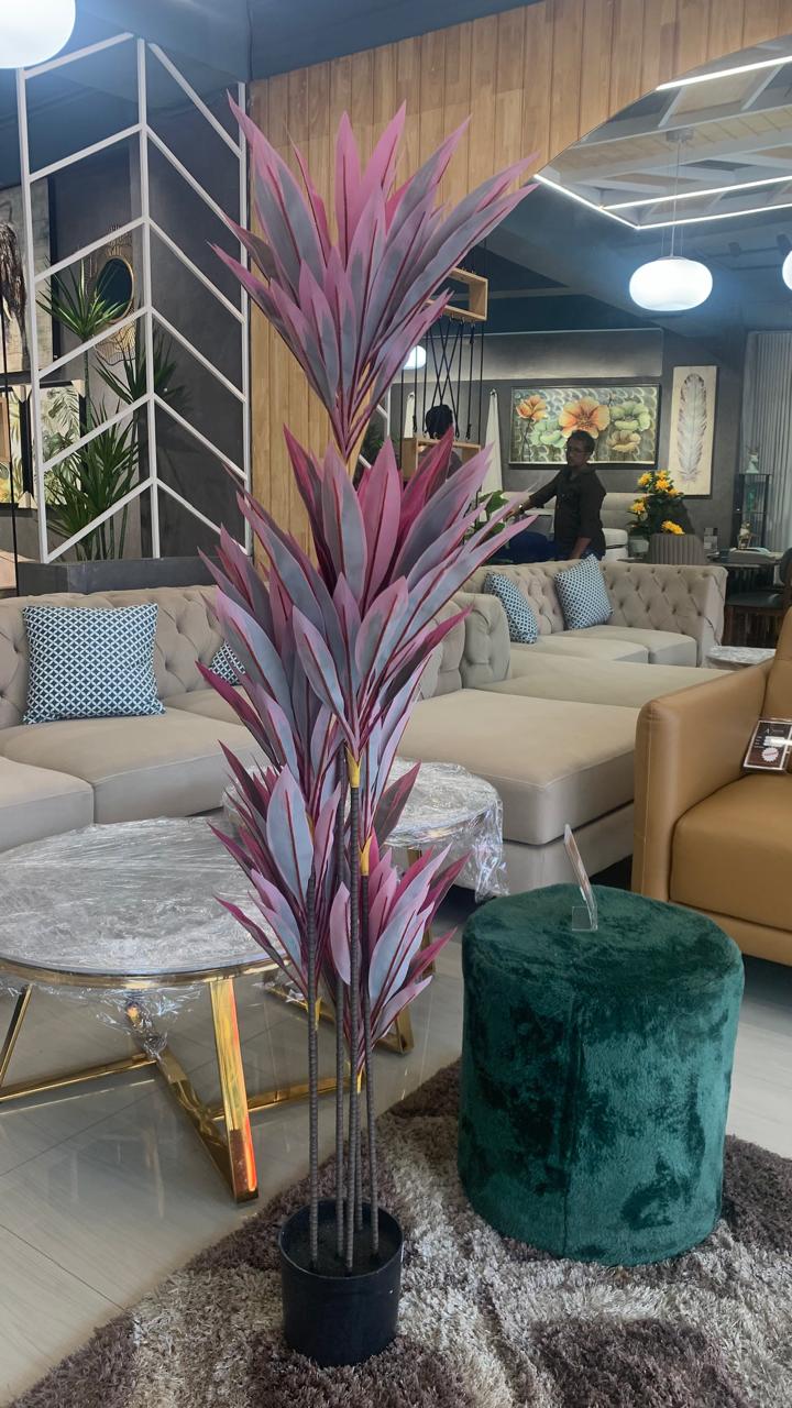 ACCENTS TREE-G0604