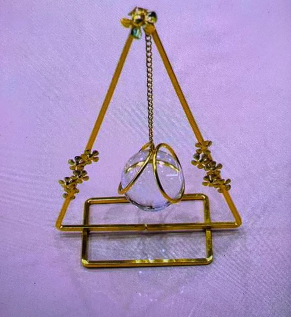 ACCENTS METAL SHOWPIECE-G0901