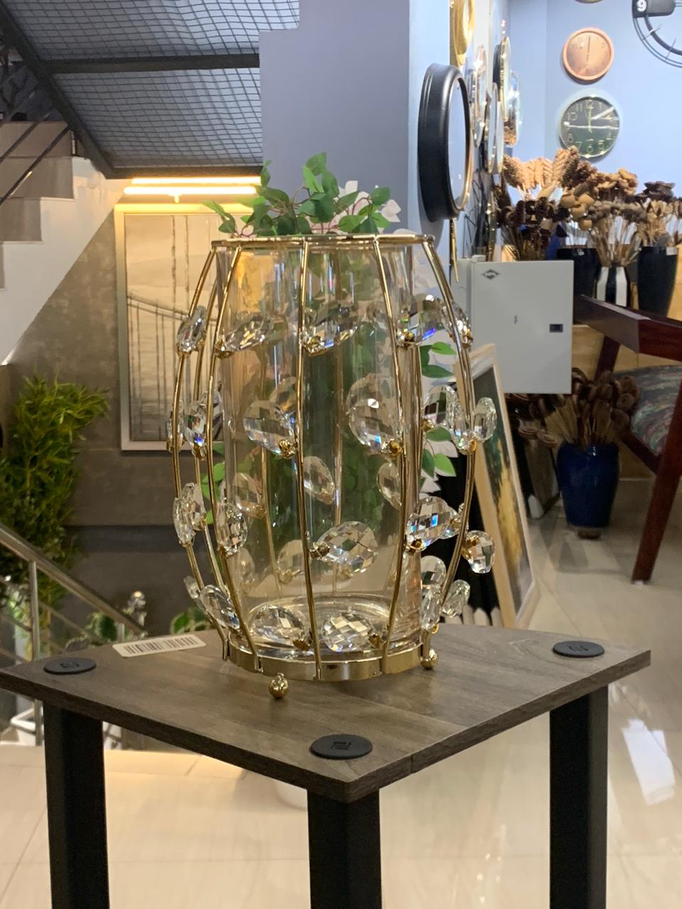 ACCENTS METAL SHOWPIECE-G1102