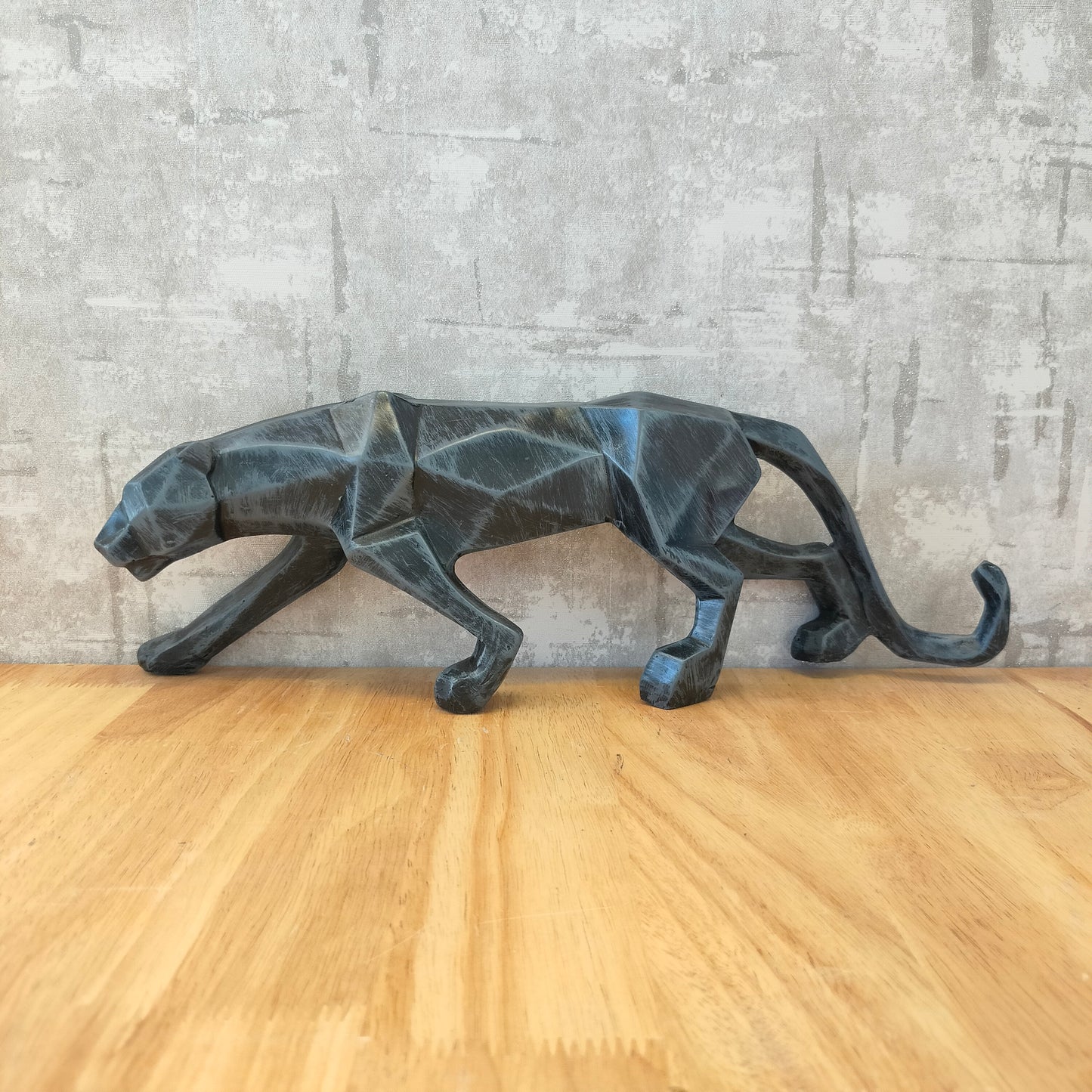 Accents Modern Art Geometric Panther