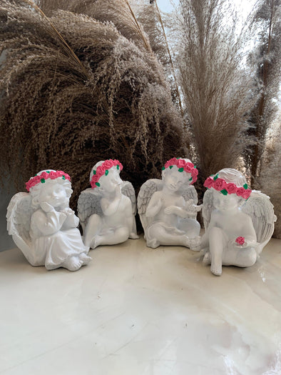 ANGEL SET OF 4 WITH RED BAND