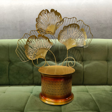 Accents Iron Cut Work Metal Art