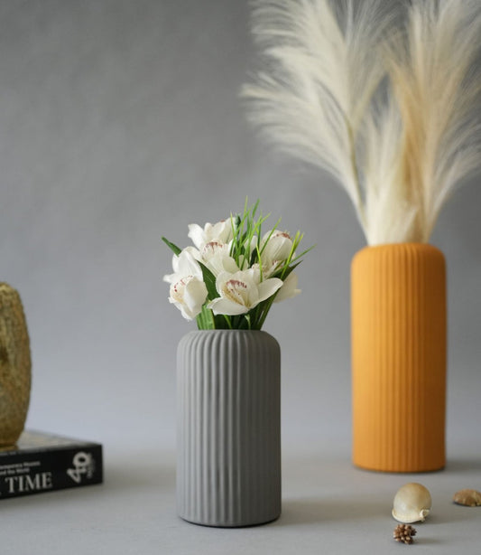 Rippled Ceramic Vase (H6" D3.5") (advance premium quality)