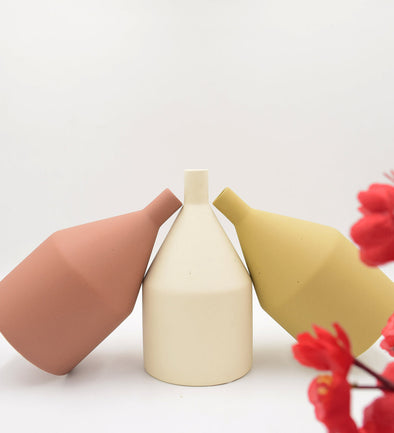 Accents Flower Vase H7" D4"