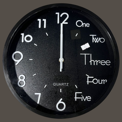 ACCENTS CLOCK-C0123