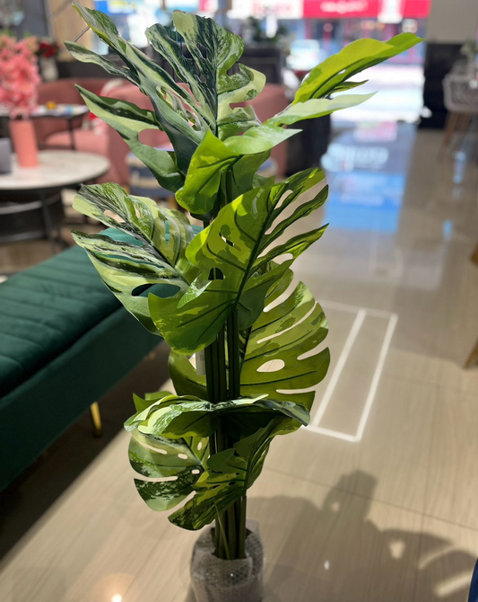 ACCENTS ARTIFICIAL PLANT-611