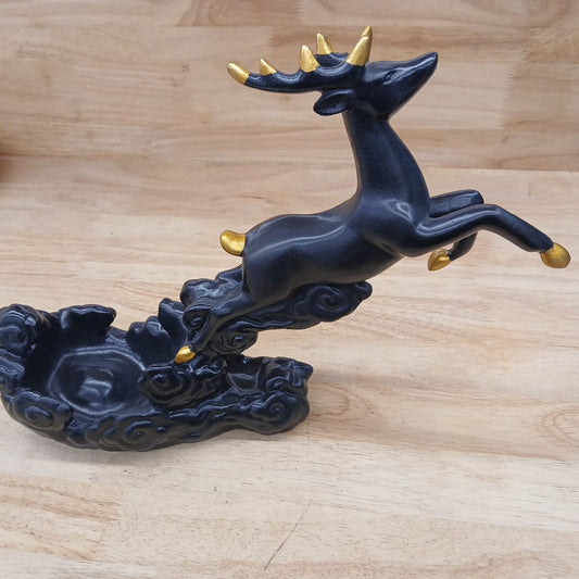 ACCENTS DEER HOLDER