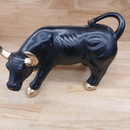 ACCENTS ANGRY BULL