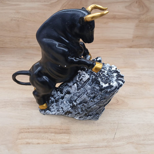ACCENTS STONE BULL