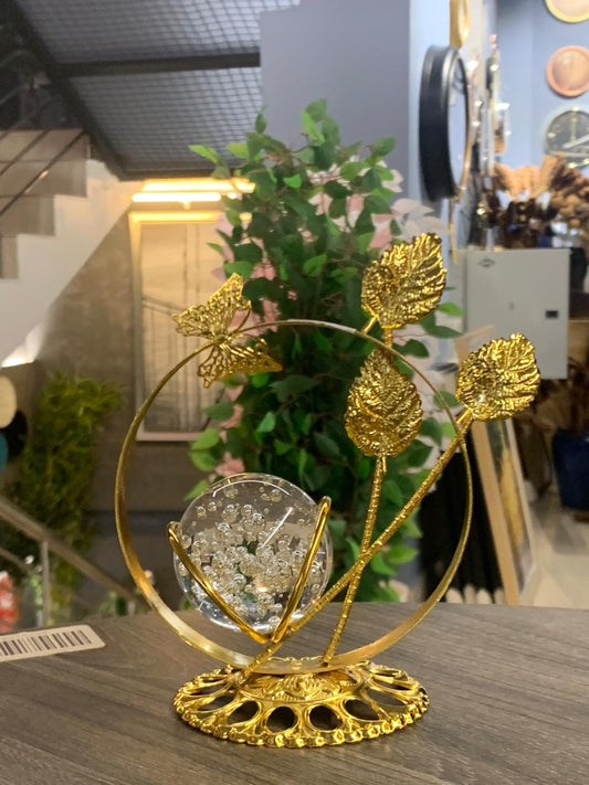 ACCENTS METAL SHOWPIECE-G0910