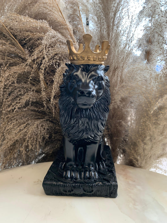 CROWN LION BLACK