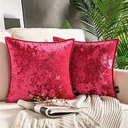 ACCENTS PILLOWS